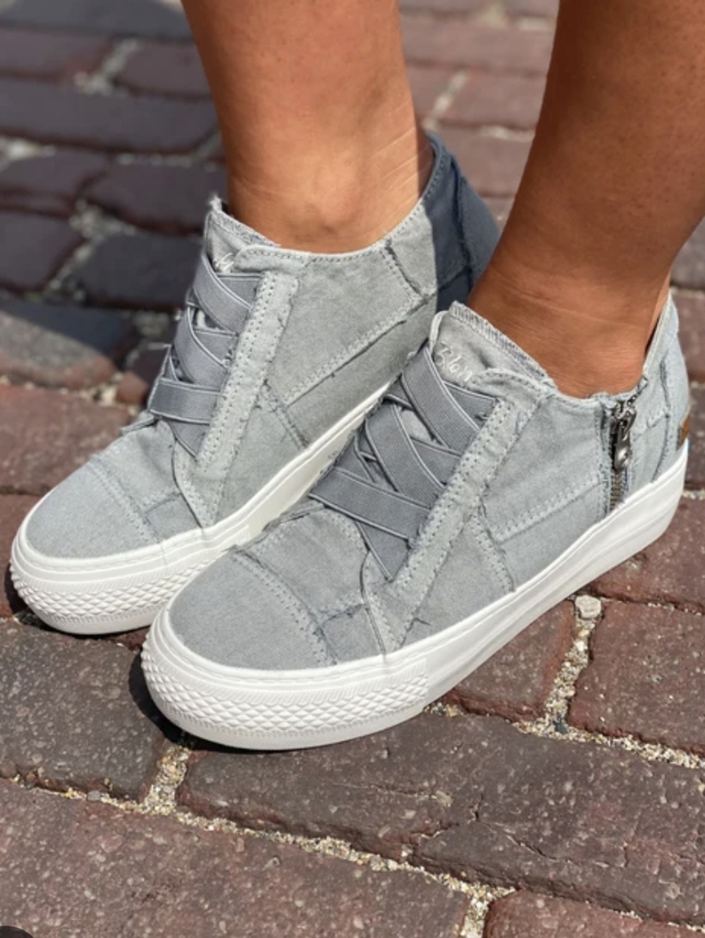 Blowfish Malibu Light Gray Slip-On Zip Up Sneakers